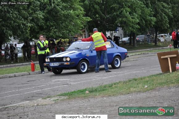Blue Sport - nah ca le-am gasit....hihihi - Dacia Sport clasica