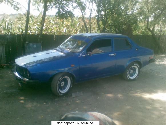 Blue Sport - o poza cu bolidul - Dacia Sport clasica