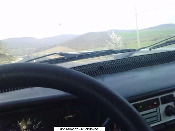 Dacia Sport - Le Vent Vert - Pe serpentine ... muntii vechi ai Macinului - Dacia Sport tuning