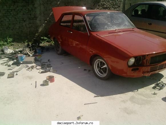 Dacia Sport 1985 - da normal ca ii voi face si dungile :D - Dacia Sport clasica