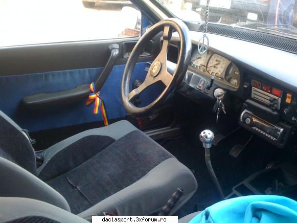 Dacia Sport B-25-RLR - o poza cu interiorul - Dacia Sport clasica