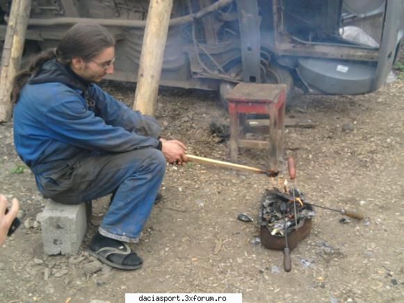 Dacia Sport SV 08 UHL - Si o poza cu mine ajutand la reparare :D - Dacia Sport clasica