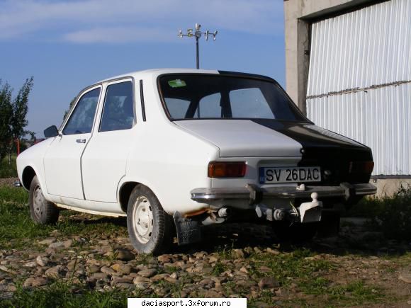 Dacia in alb si negru - ciutura - Dacia model clasic