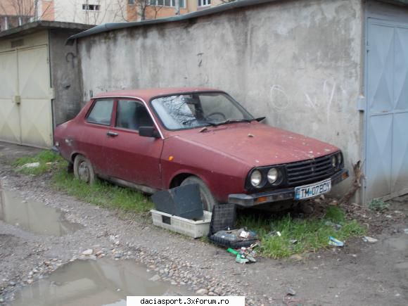 Dacii Sport vazute prin tara - abandonata printre blocuri si garaje - Discutii diverse