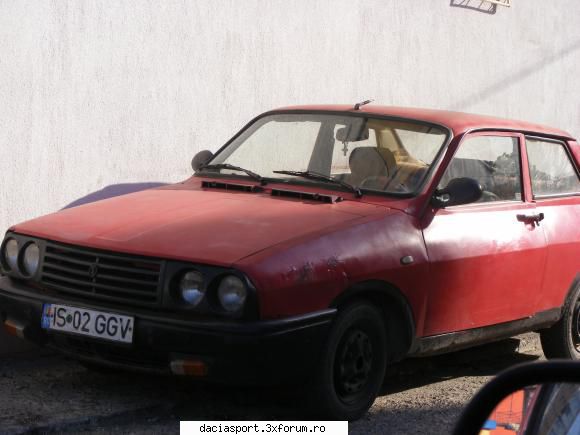 Dacii Sport vazute prin tara - inca mai circula pe strazile Iasului - Discutii diverse