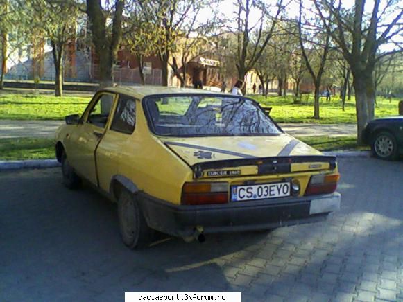 Dacii Sport vazute prin tara - asta era in parcare la Carrefour - Discutii diverse