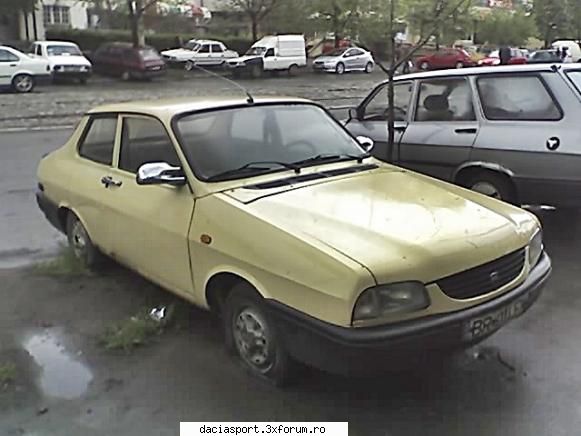 Dacii Sport vazute prin tara - Un sport de la mine din oras care zace abandonat - Discutii diverse
