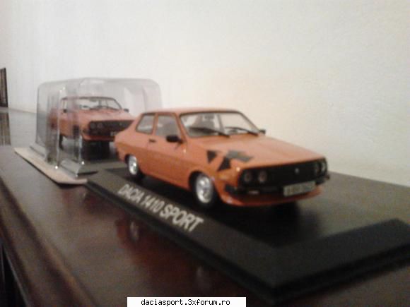 Masini de legenda -Dacia Sport - M-am jucat si eu cu o sportiva mica, poza cu tel - Discutii diverse