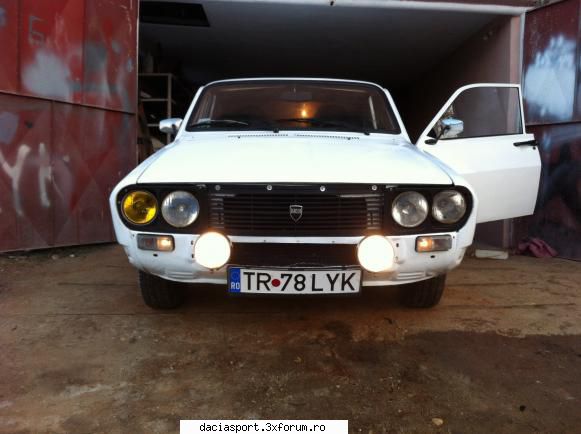Sportiva mea! - Update!Am conectat proiectoarele :D - Dacia Sport clasica