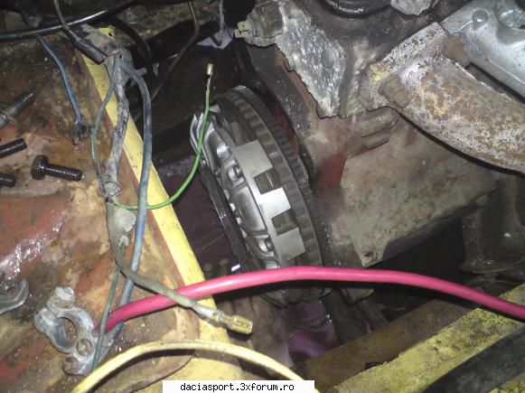 Sportiva mea - Si volanta, disc, placa puse. Inainte sa ne - Dacia Sport tuning