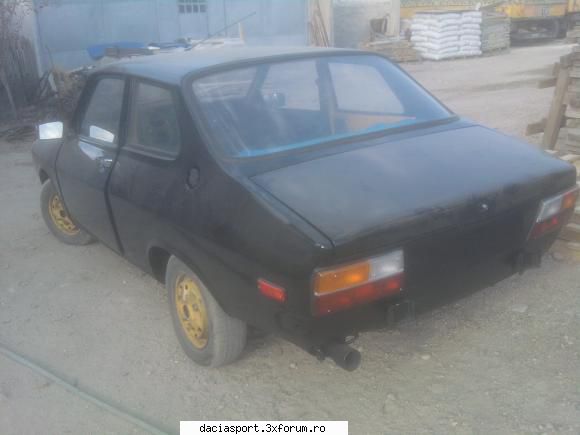 Sportiva mea din 87 - momentan asa arata,plina de praf :) asteptam - Dacia Sport clasica