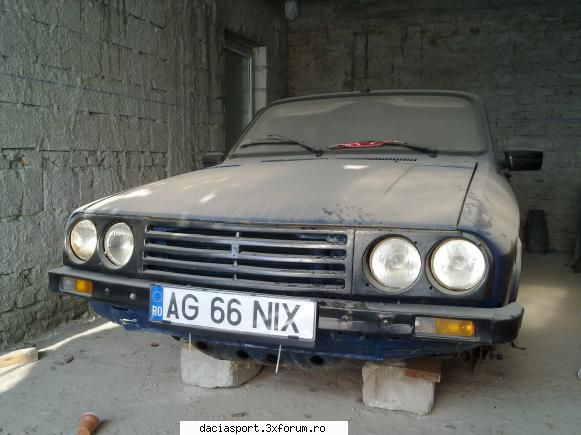 Sportiva mea din '90 - In sfarsit....pot posta !!!!! O ultima imagine cu - Dacia Sport clasica