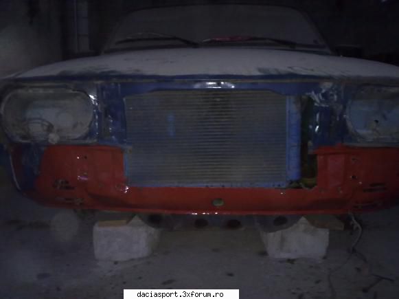 Sportiva mea din '90 - masca fata , indreptata , slefuita si grunduita - Dacia Sport clasica