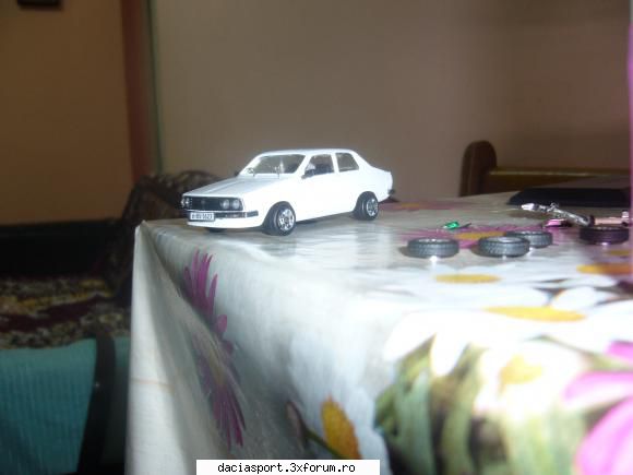dacia sport MS-05-KZR - modificari aduse : vopsea alba,lasat garda mai - Dacia Sport tuning
