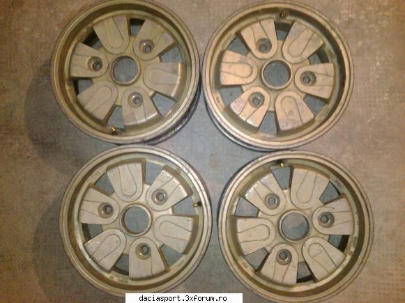 jante 3x130 AMIL belgium ani 1980 - vand jante pentru dacia fara crapaturi,sparturi - Piese si accesorii