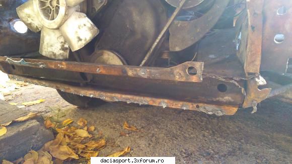 reconditionare Sport - Am inceput cu inlocuirea semilonjeroanelor fata - Dacia Sport clasica