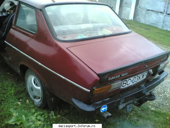 sport din '91 - acum nu mai are carlig pe spate, doar bara de - Dacia Sport clasica