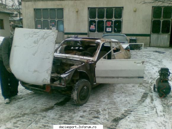 sportiva de vanzare - PS portierele sunt pe masina mea dar le are pe - Autoturisme