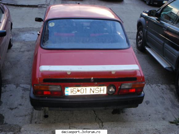 sportiva nr.1299 - sport1299 uite la luneta mea daca dai zoom se vad - Dacia Sport clasica